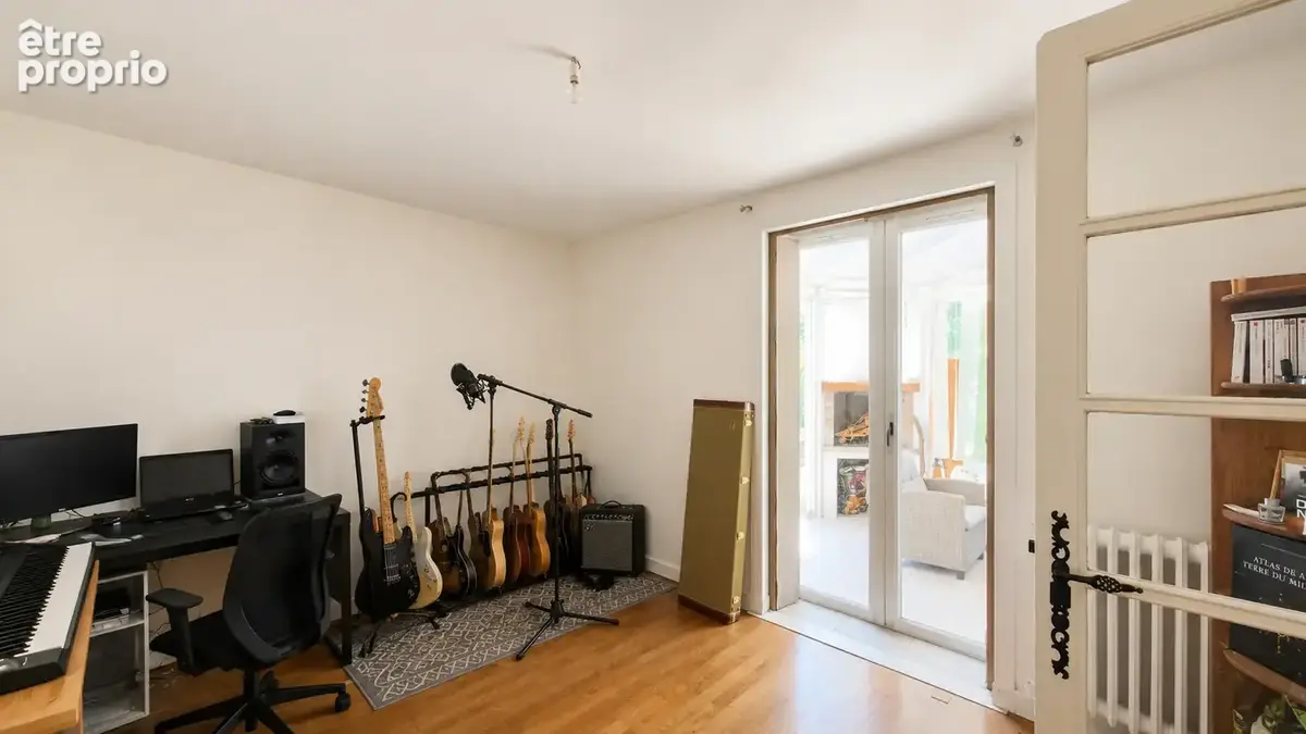 CARCASSONNE - Maison 105 m2 - 4 chambres - Jardin - photo 11