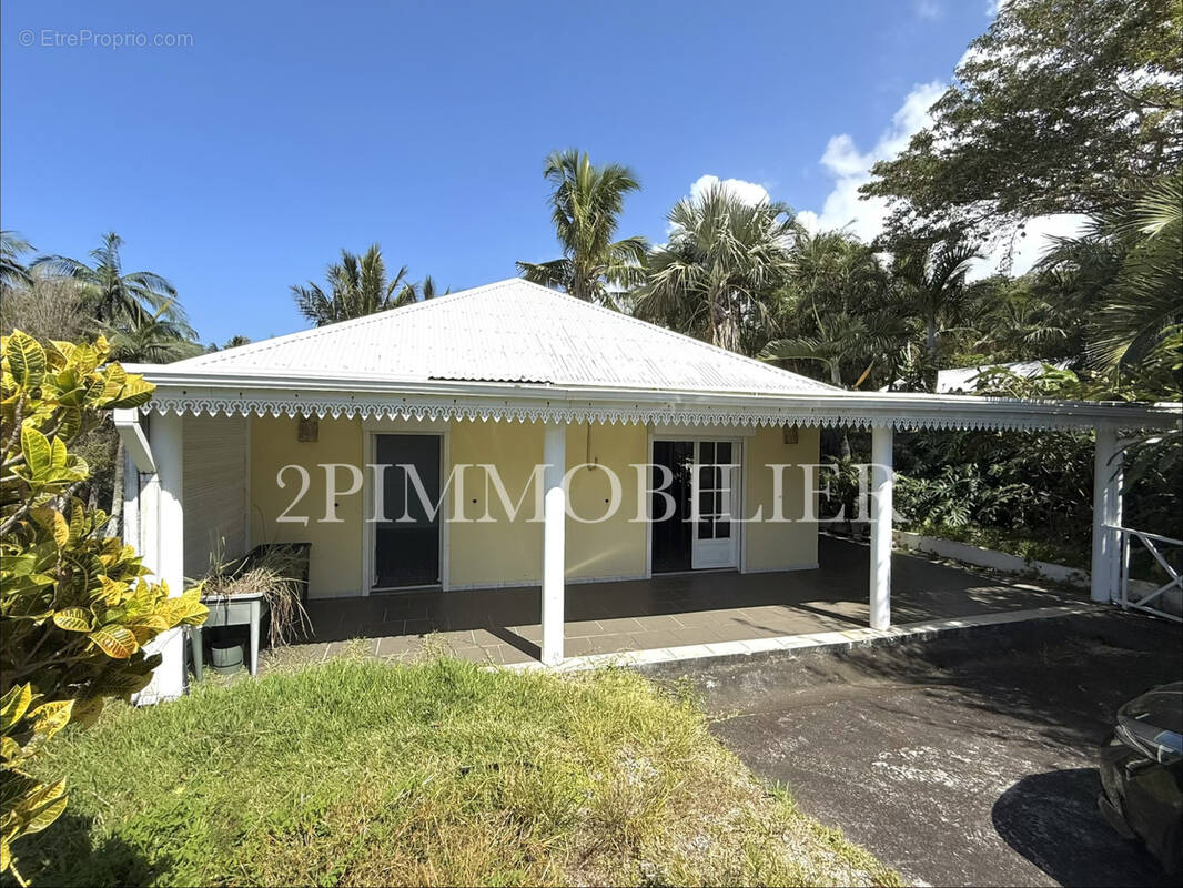 Maison à SAINT-JOSEPH