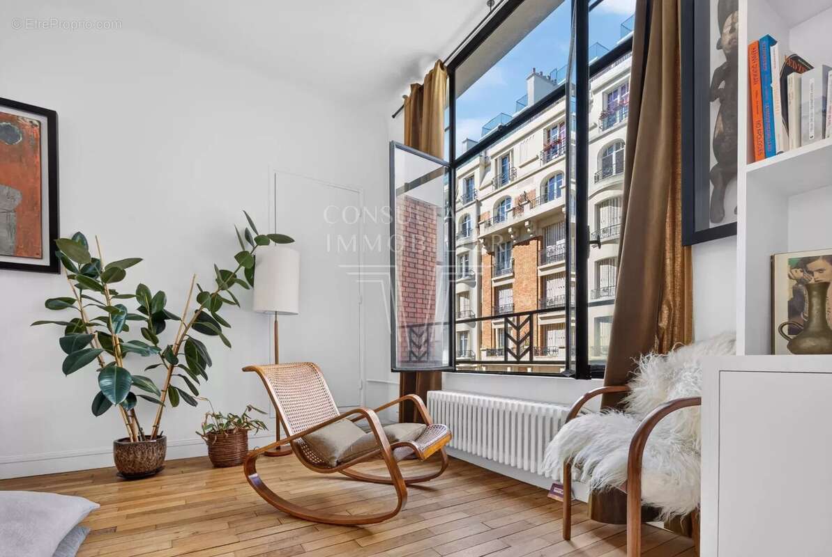 Appartement à PARIS-15E