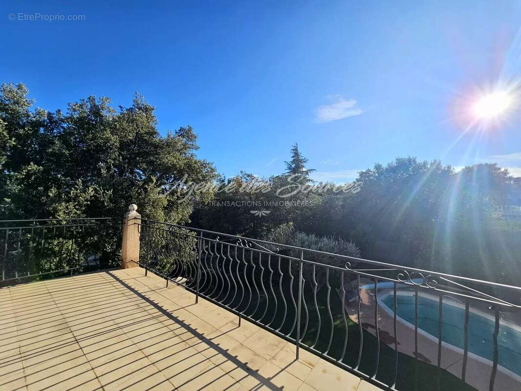 Maison à SAINT-MAXIMIN-LA-SAINTE-BAUME