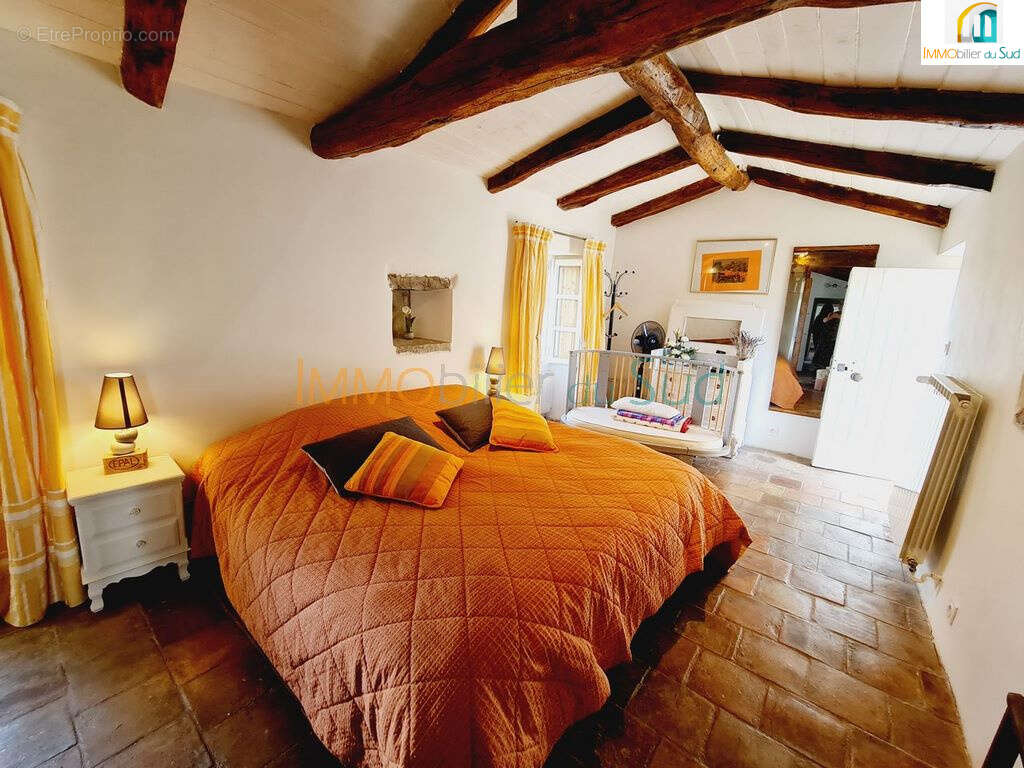 Maison à ROUSSON