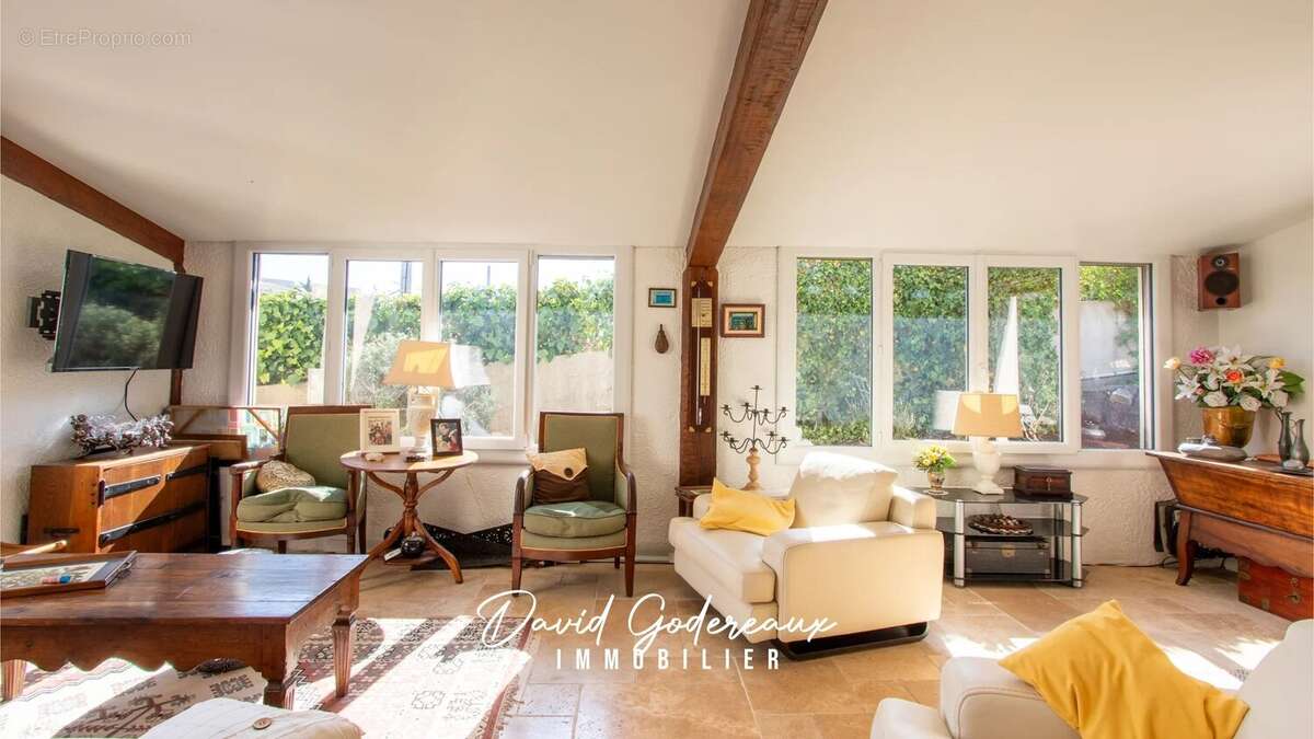 Maison à SAINT-RAPHAEL