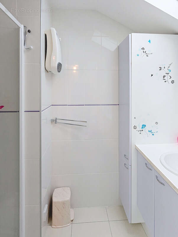 Maison mexy 94m2, 3 chambres, 2 salles de bain, dressing ou bureau, garage, jardin - photo 24