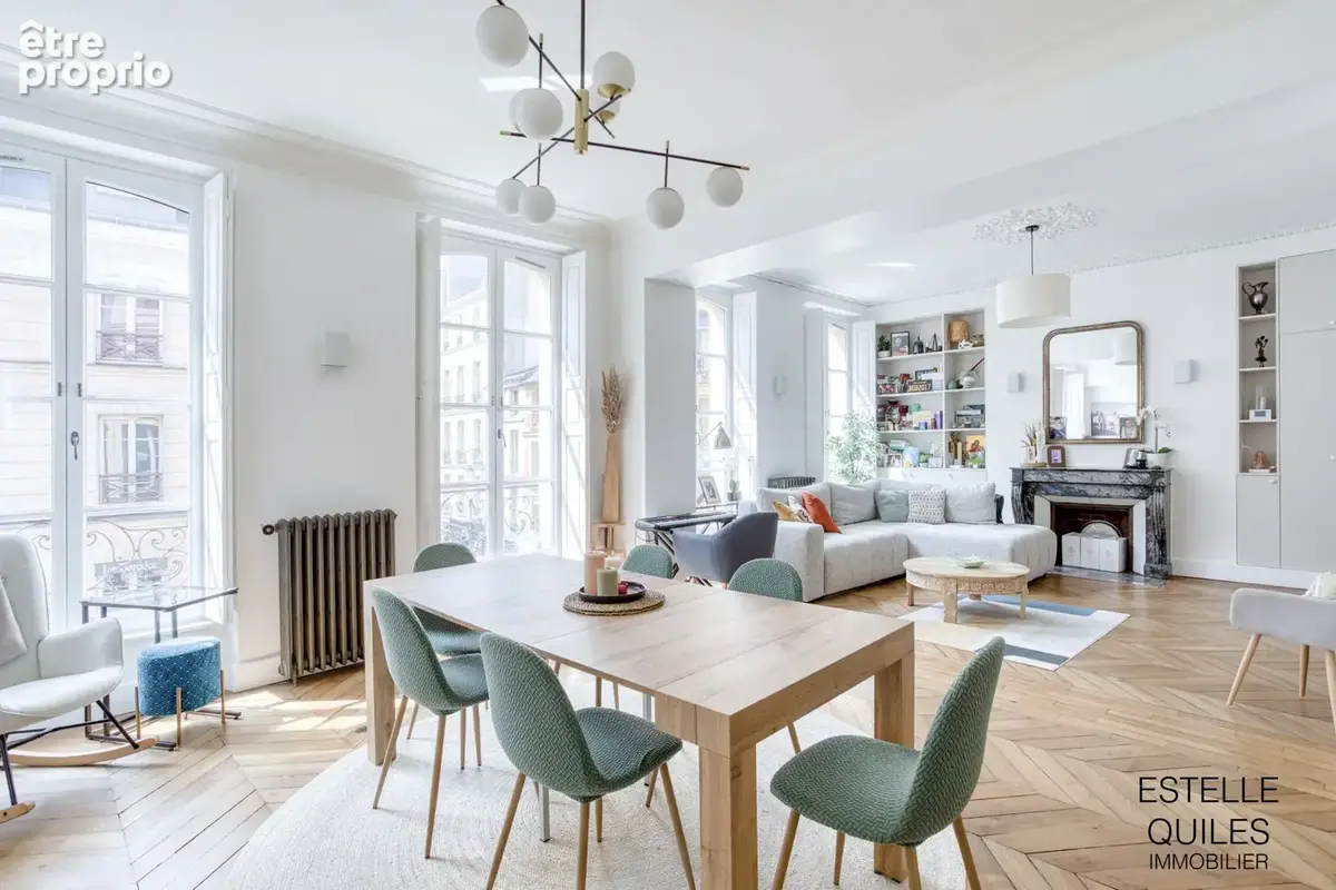Appartement 5 pièces 127 m² · à Versailles · 127,2 m² · 1 140 000 €