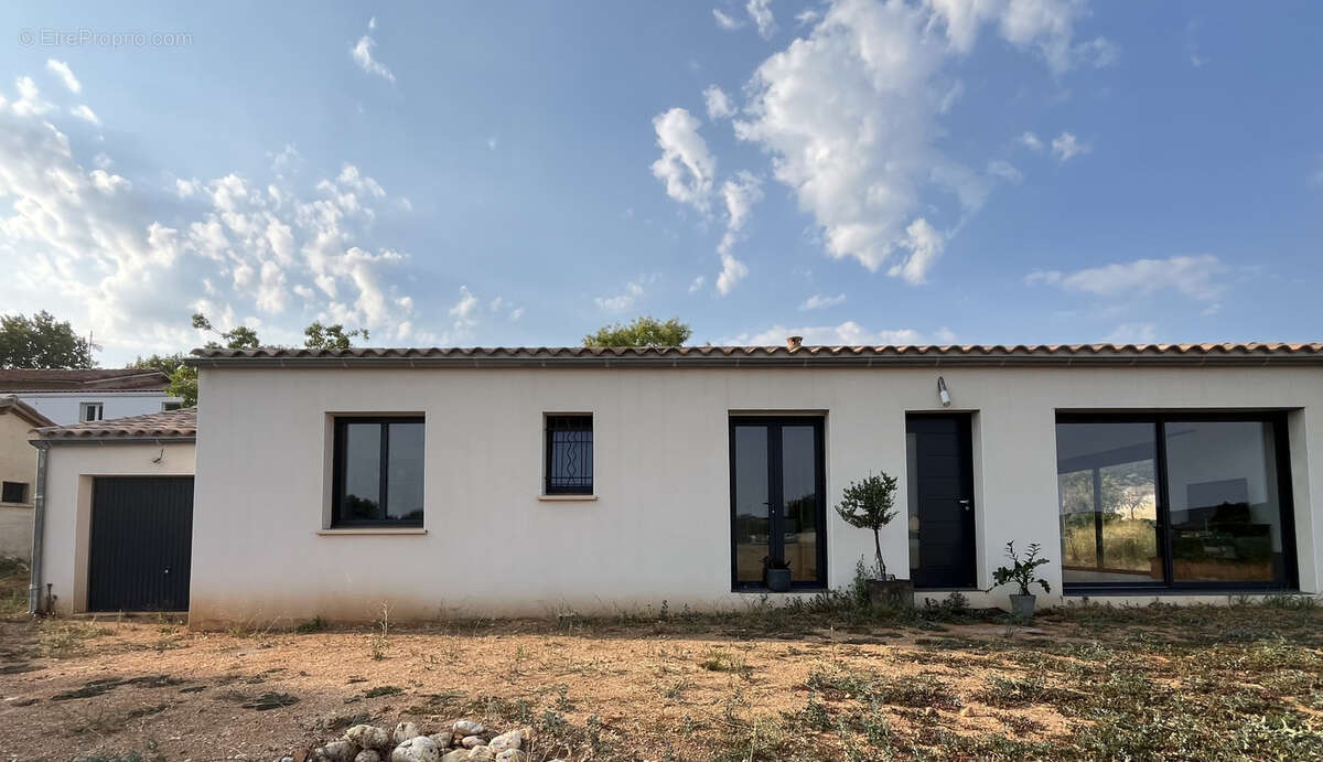Maison de Plain-Pied, Contemporaine T4 avec Garage - photo 13