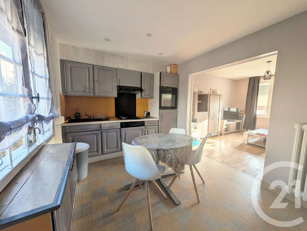 Maison à CHALONS-EN-CHAMPAGNE