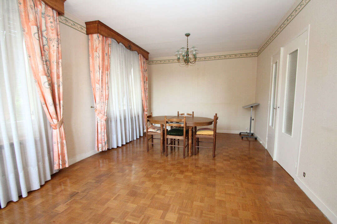 Maison à LA MACHINE