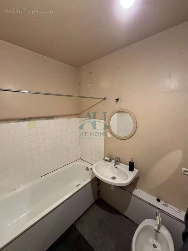 Appartement à PARIS-19E