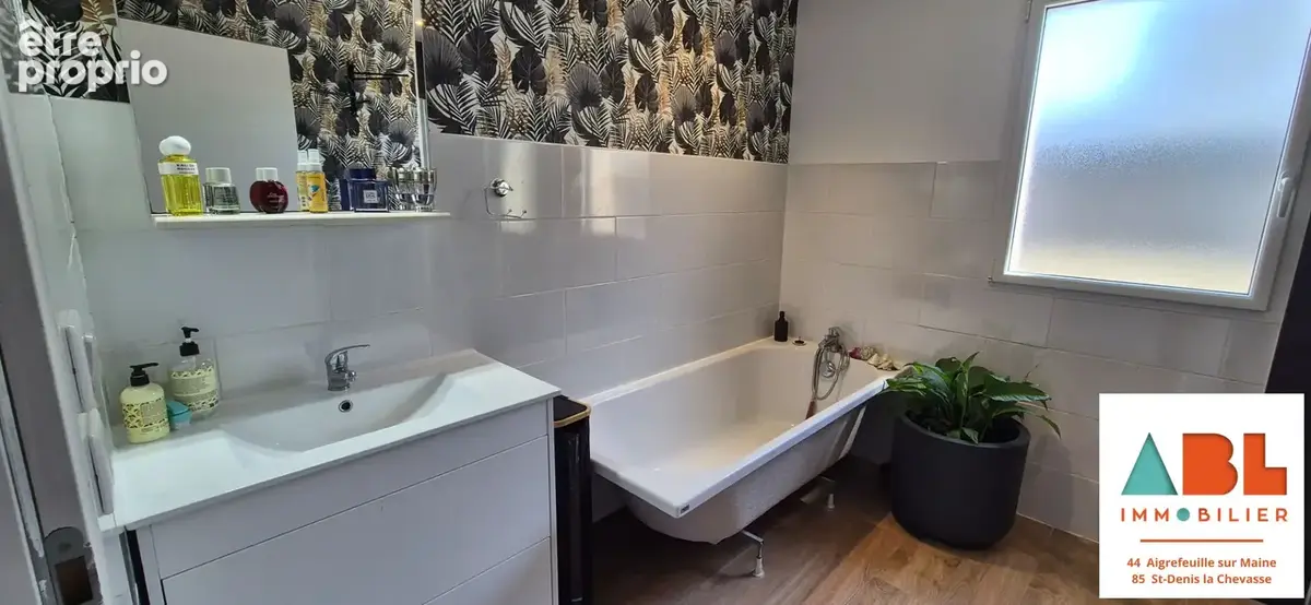 Maison familiale de plain-pied 133 m² Saint-Georges-de-Montaigu - photo 15