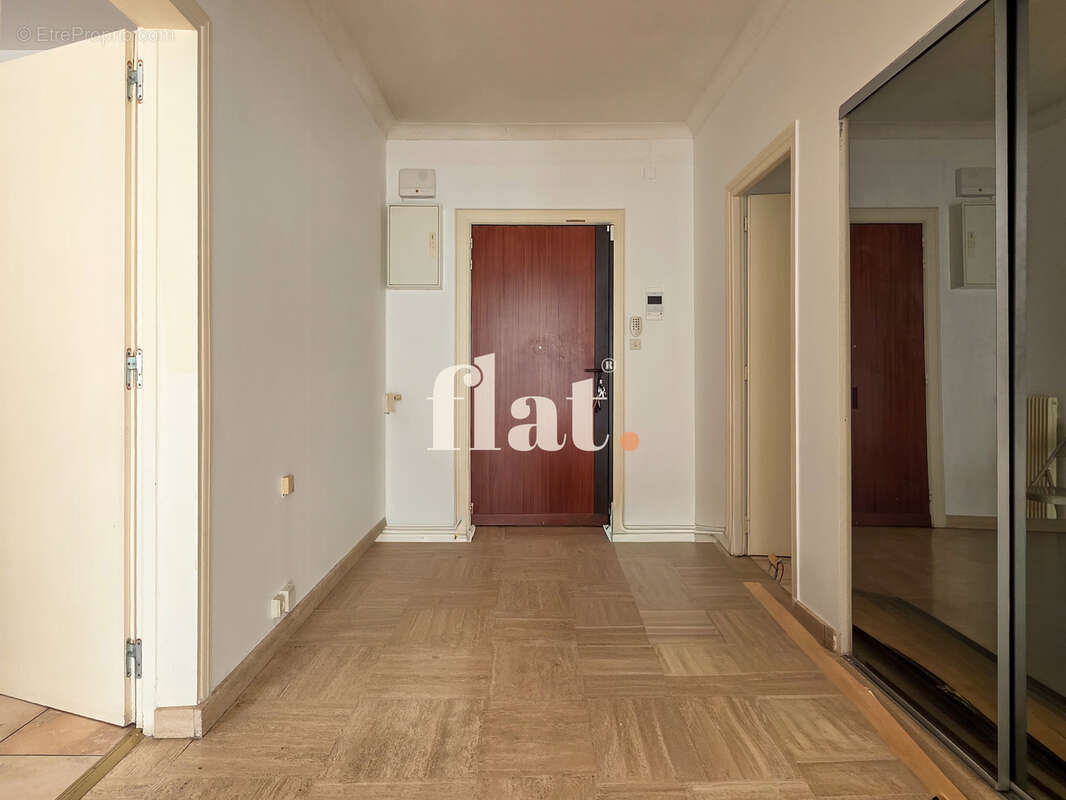 Appartement à SAINT-SEBASTIEN-SUR-LOIRE