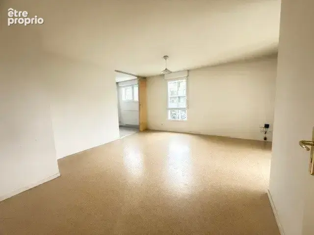 Koenigshoffen - Joli 2 Pièces avec balcon - photo 2