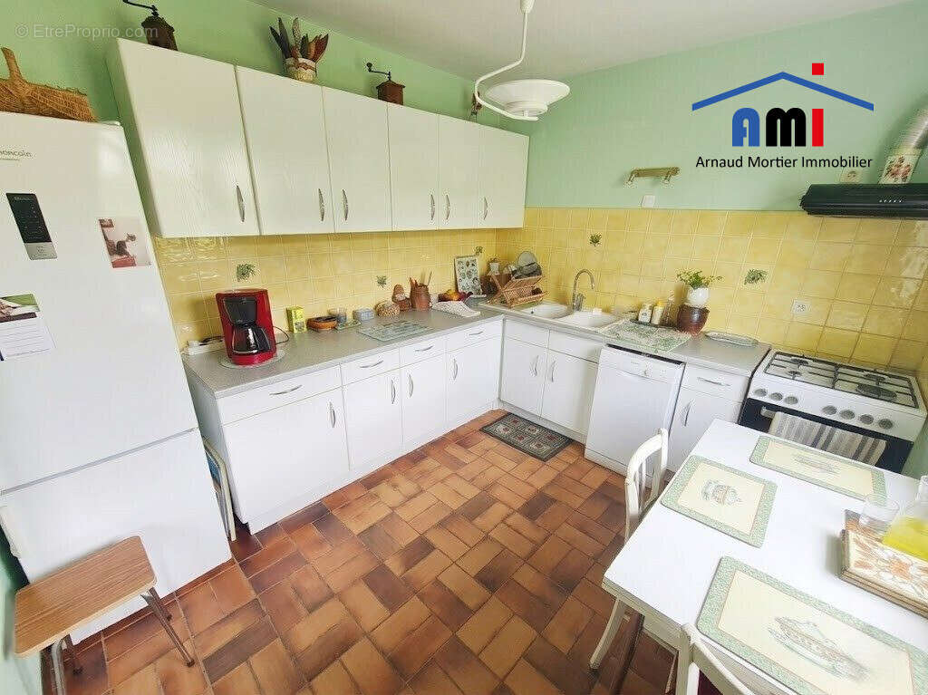 Maison à LA MADELEINE-BOUVET