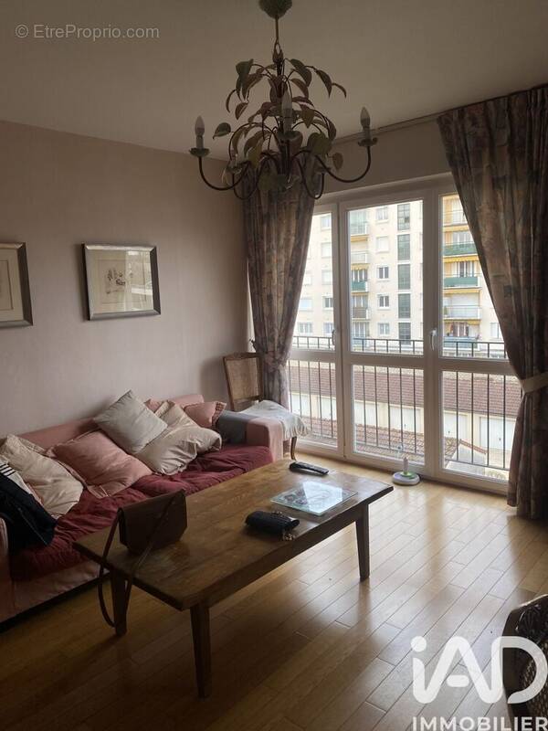 Photo 1 - Appartement à TROYES