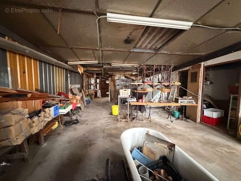 Immeuble de rapport avec commerces loués – 389 m² – Vieux Nogent-sur-Oise - photo 6