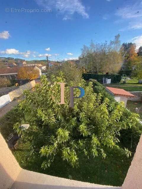 Appartement à CHAUFFAILLES