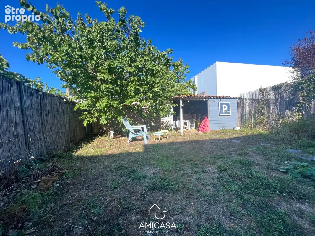 NIORT (proche avenue de la rochelle ) - MAISON T4 - 86m2 avec garage et jardin - photo 10