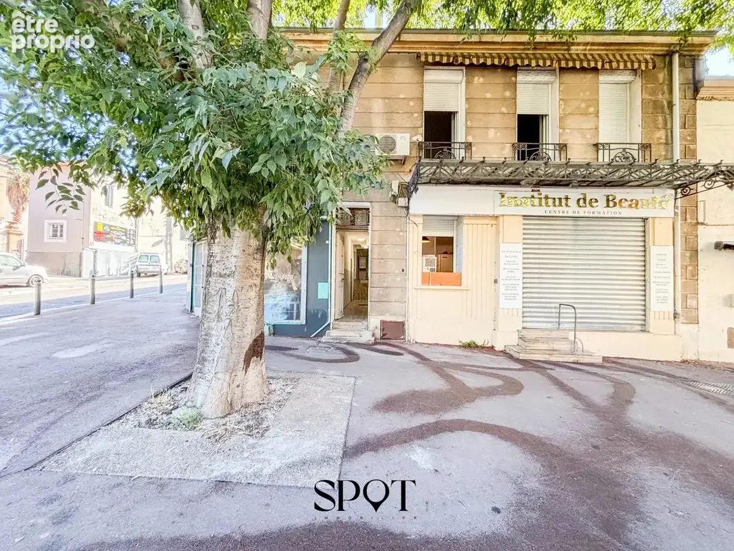 Bon secours - immeuble de rapport - photo 2