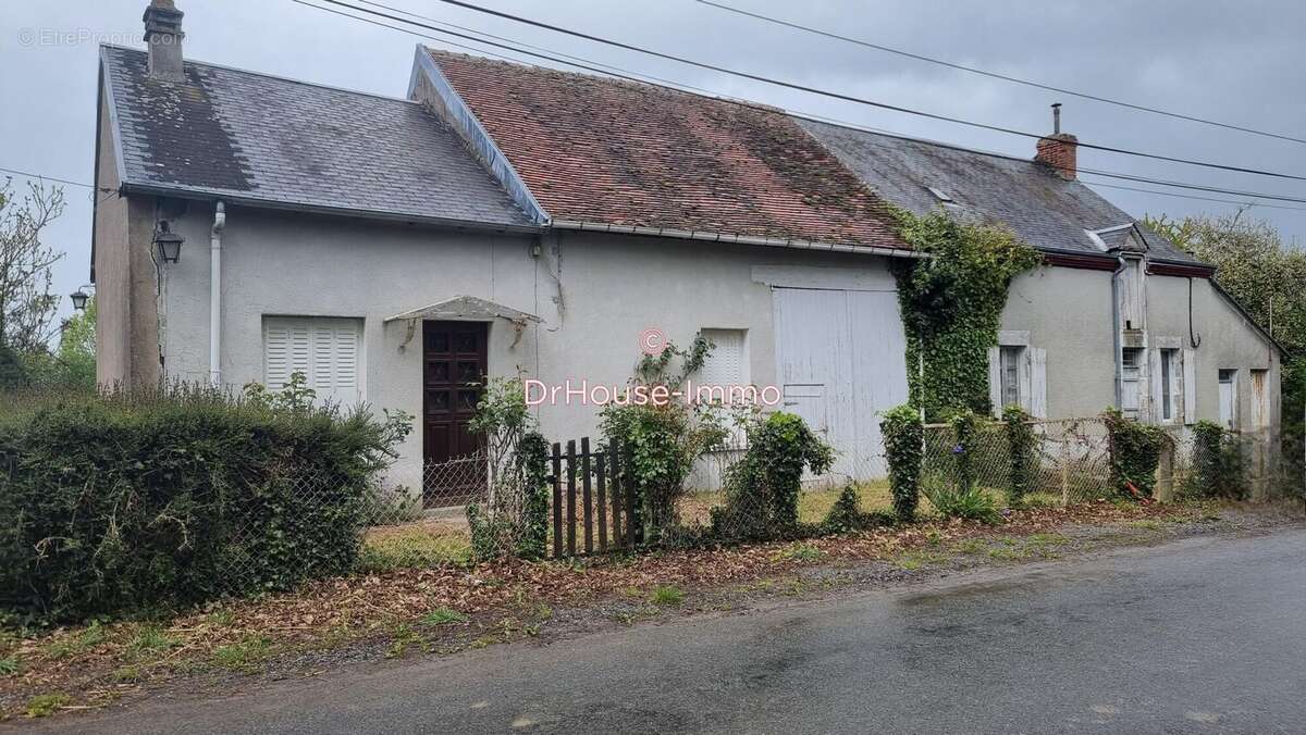 Maison à AIGURANDE