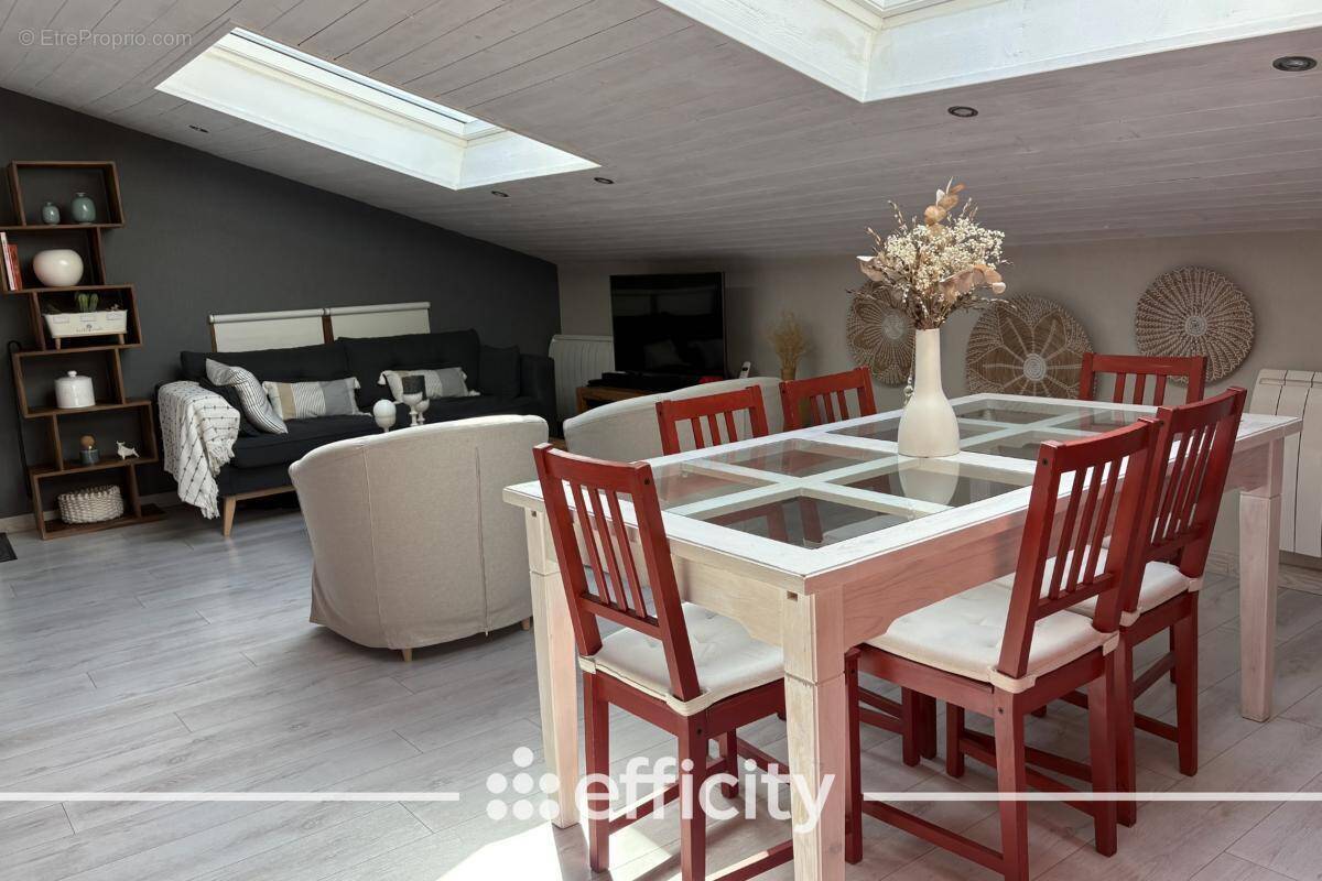 Appartement à FIRMINY