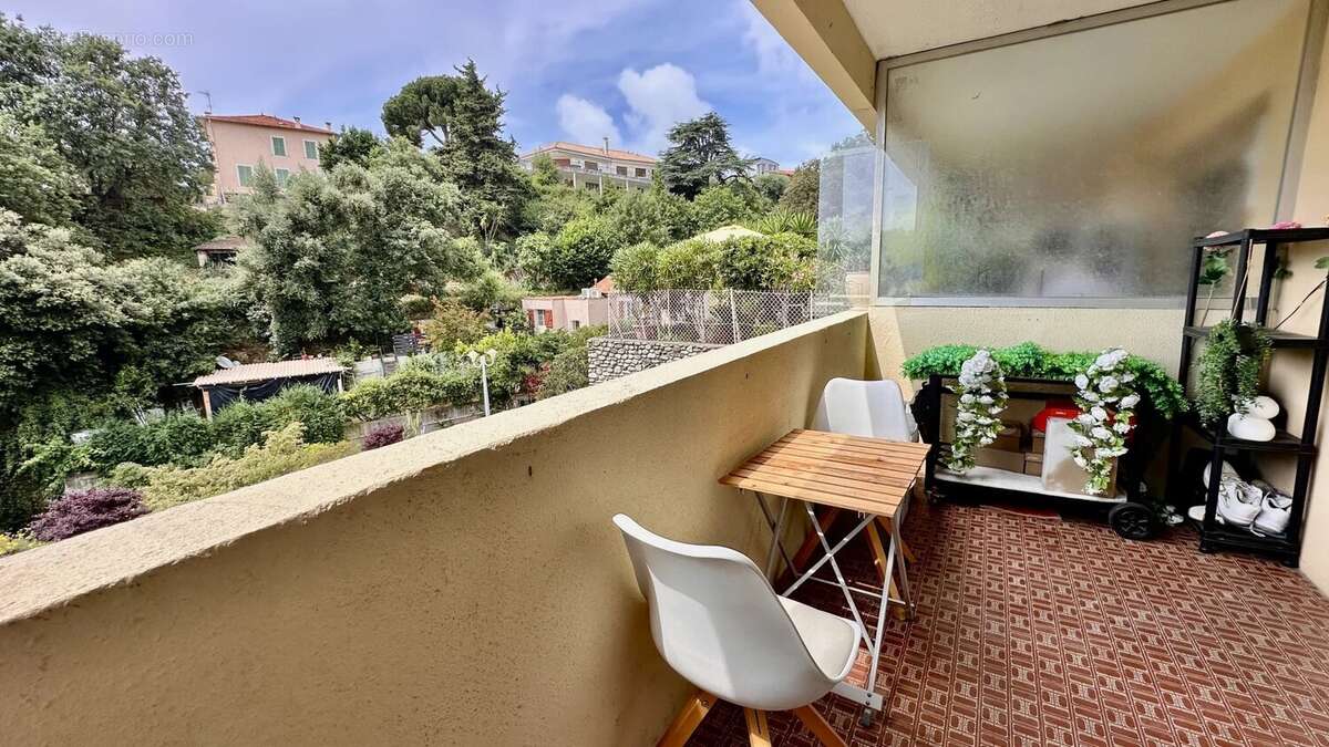 Studio nice lanterne - terrasse avec vue mer - photo 7
