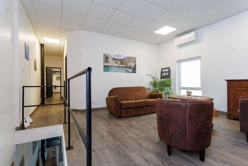 À vendre – Local commercial loué - Investisseurs – Emplacement n°1 – PARAY LE MONIAL (71) - photo 6