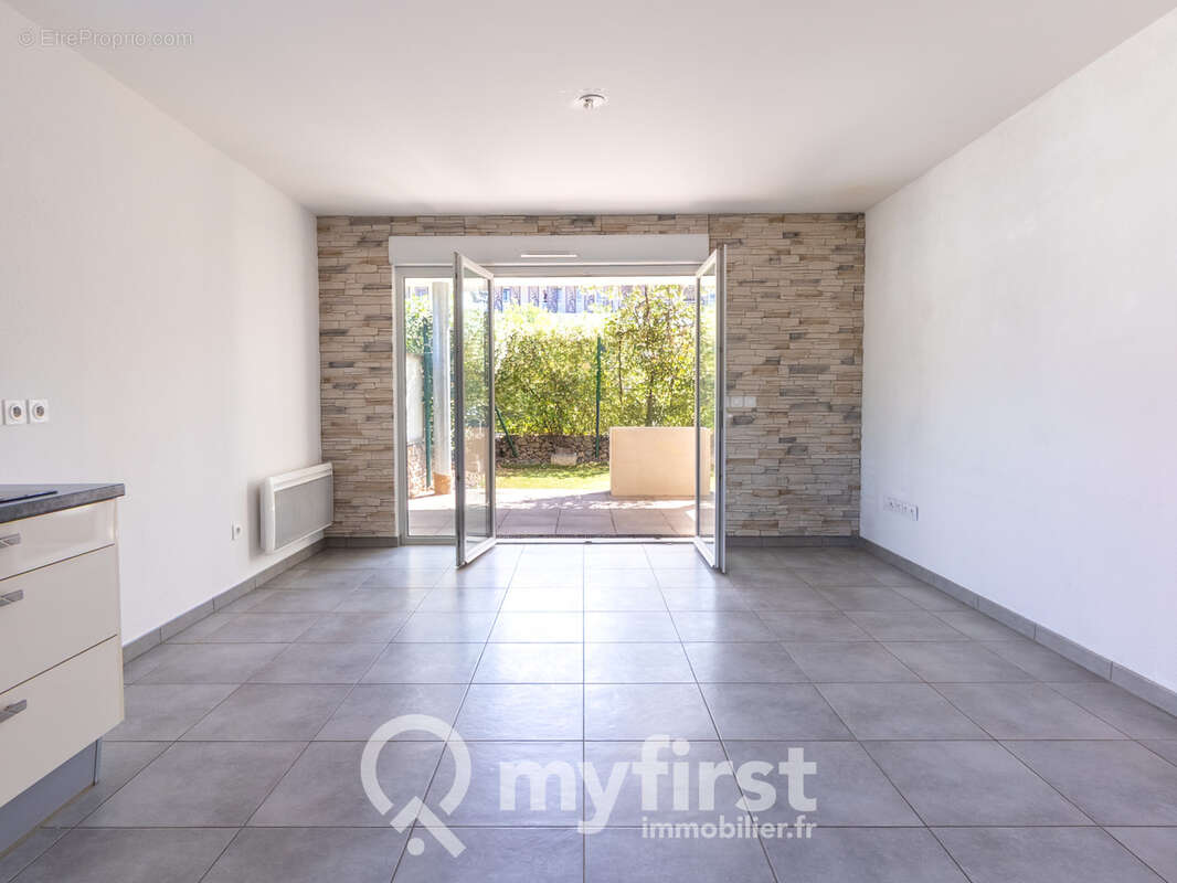 Appartement à LA VALETTE-DU-VAR