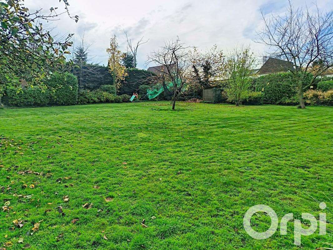 Maison à BALLAINVILLIERS