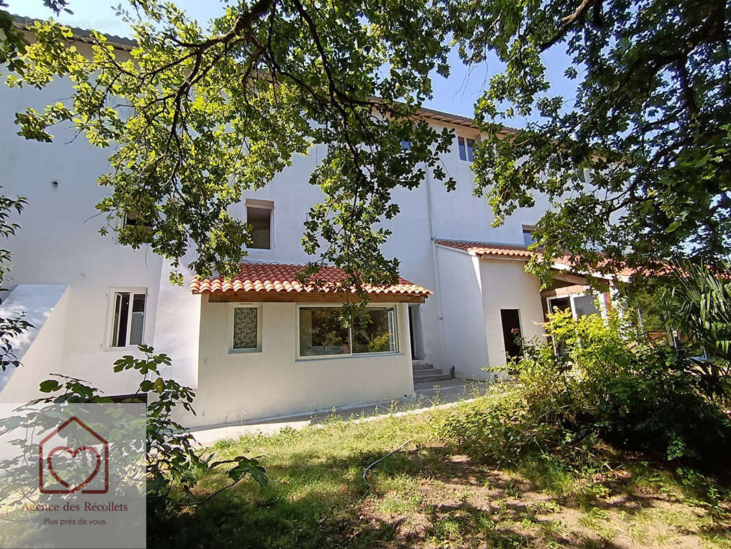 Maison à CASTELSARRASIN