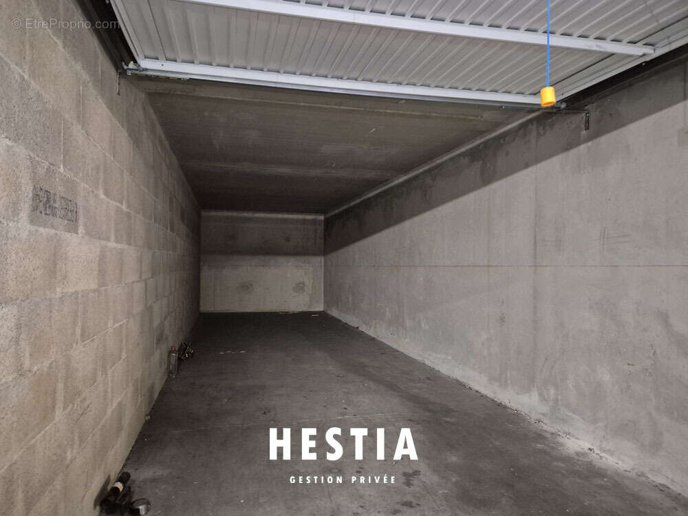 Parking à MARSEILLE-13E