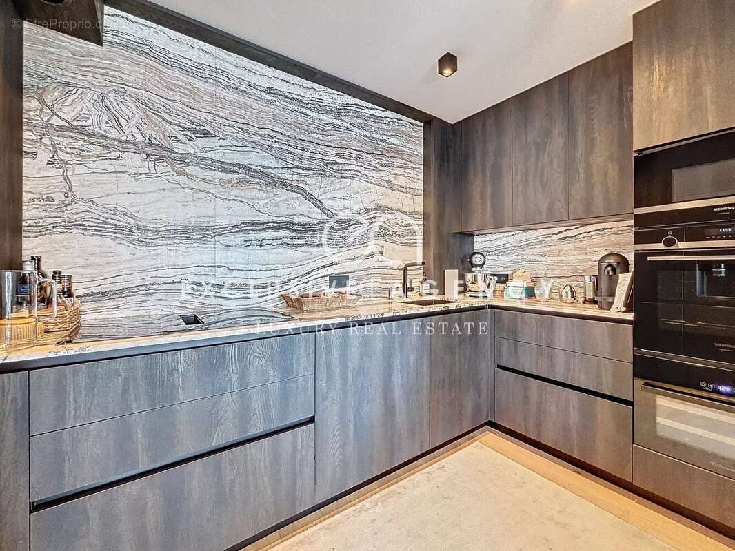 Appartement à VALLAURIS