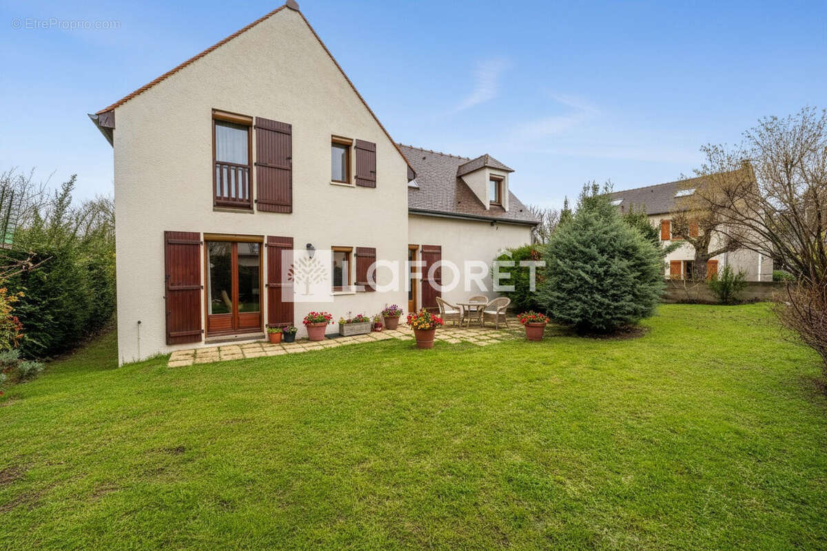 Maison à CONFLANS-SAINTE-HONORINE