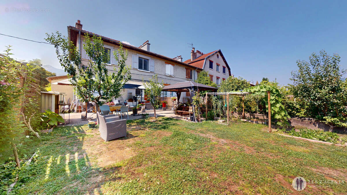 Appartement Froges 3 pièces 54 m2 avec 250m² de jardin privatif - photo 14