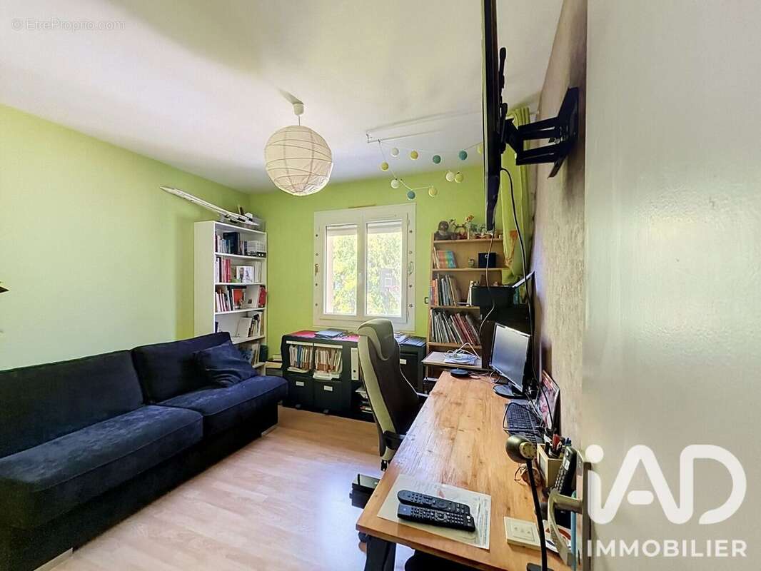 Photo 4
