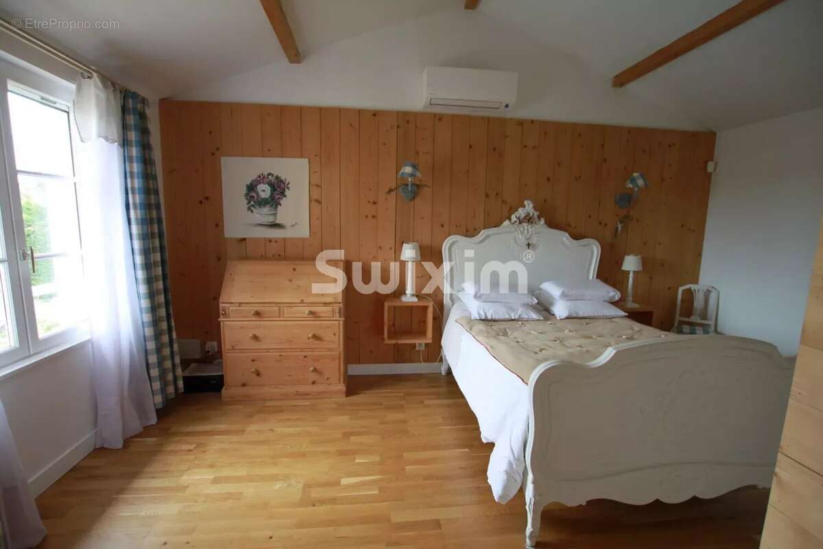 Maison à SAINT-CYR-SUR-LE-RHONE