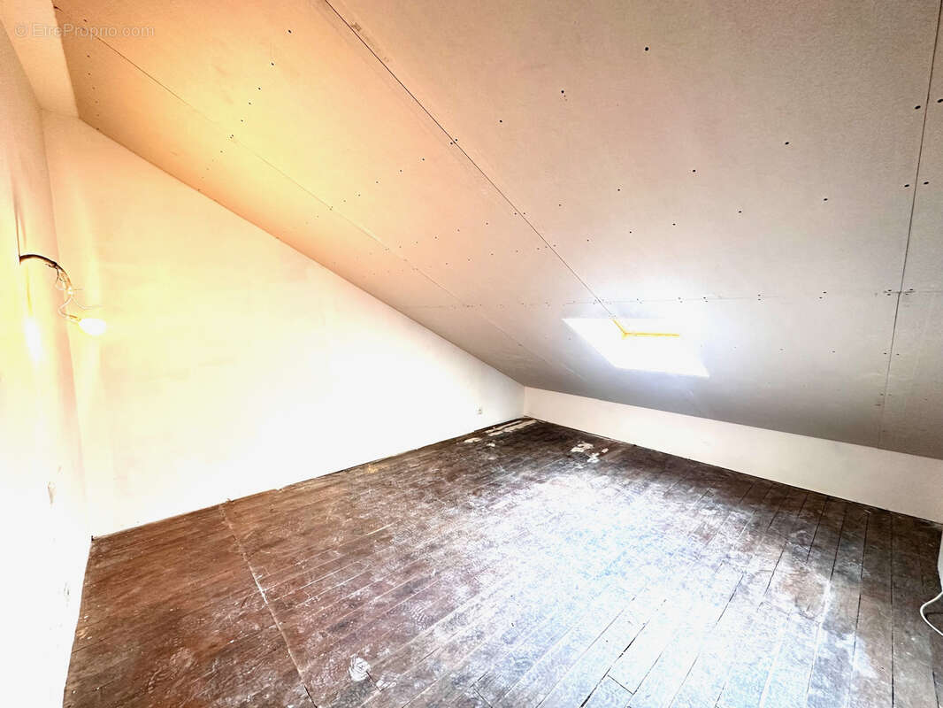 Vente appartement plateau , Duplex , avec terrain et Hangar - photo 11