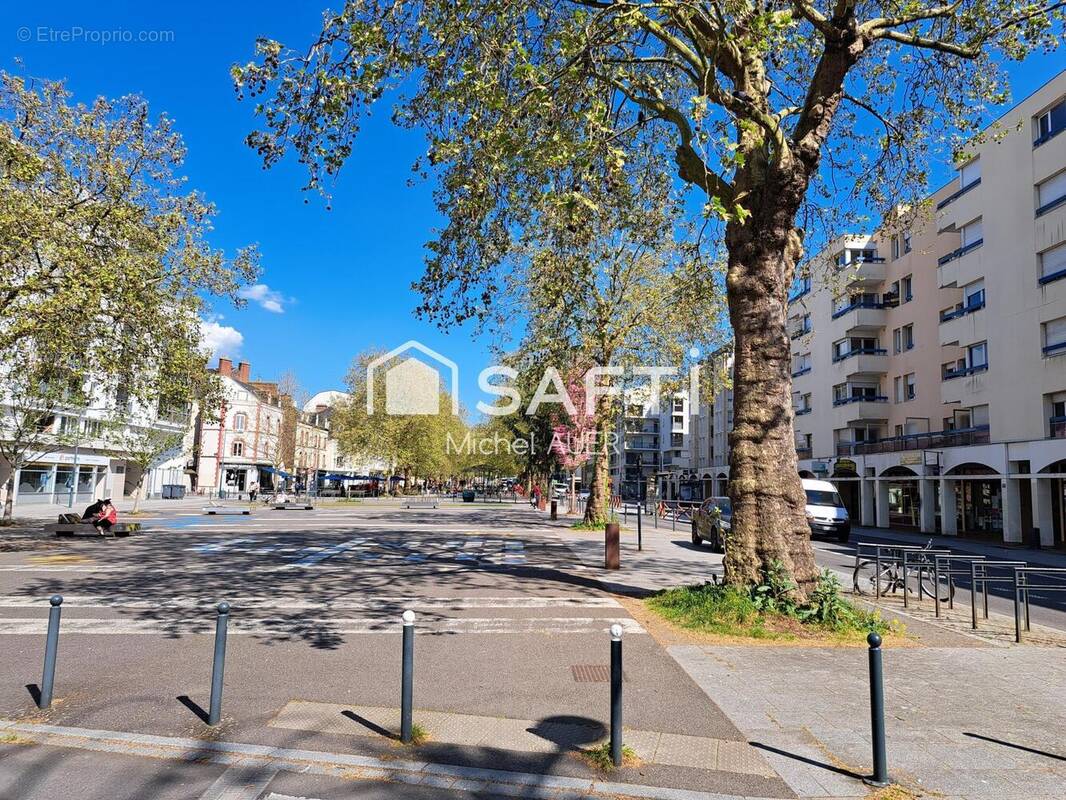 Photo 1 - Commerce à RENNES