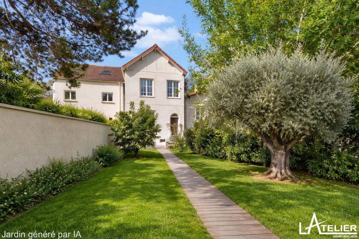 Maison à SAINT-GERMAIN-EN-LAYE