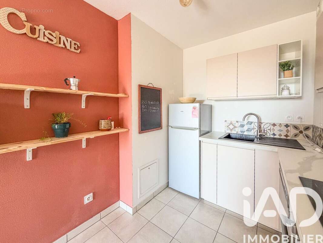 Photo 3 - Appartement à ROQUEBRUNE-SUR-ARGENS
