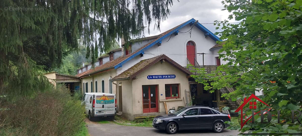 Maison à CORRAVILLERS