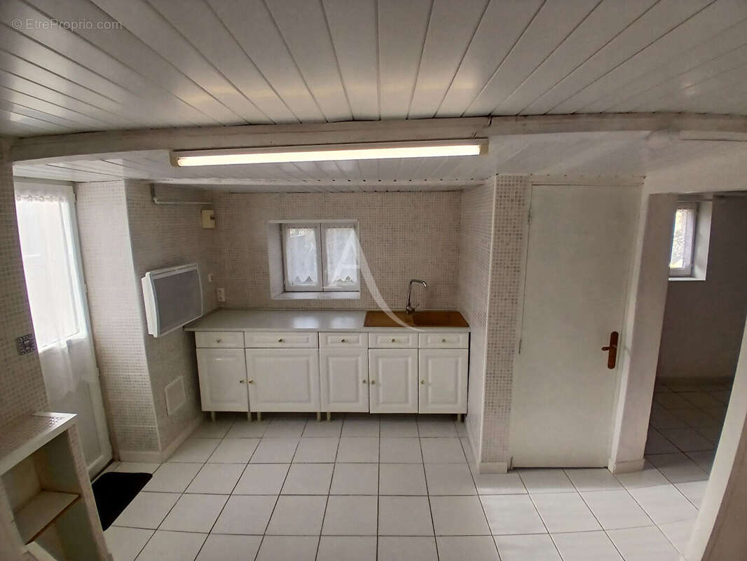 Maison à SAINT-VAIZE