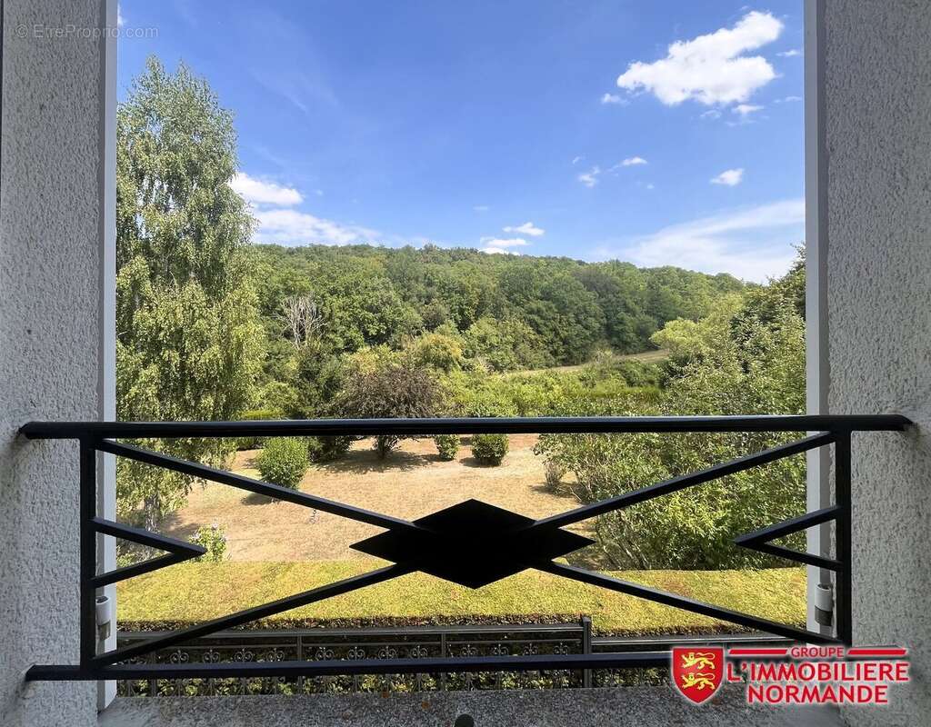 Élégante propriété familiale avec vue sur la forêt - photo 12