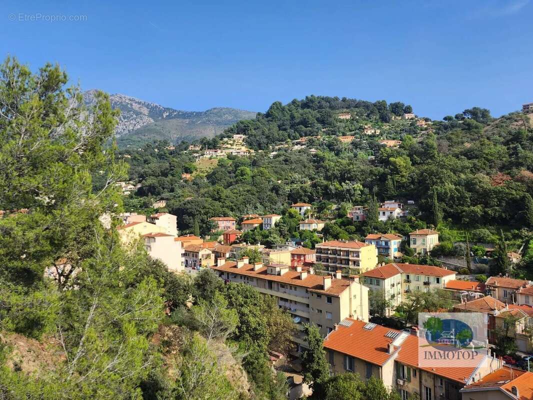 Appartement à MENTON