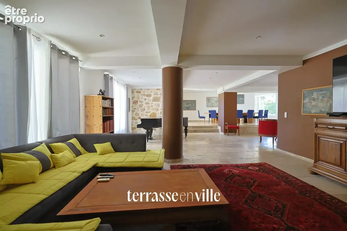 Bastide 400m2 - parcelle 2600m2 - piscine - dependances - photo 17