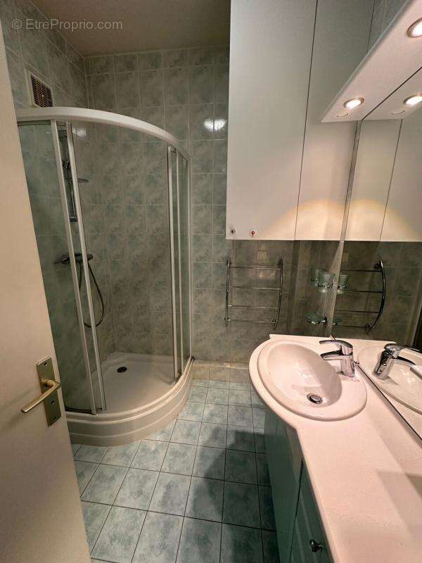 titre - Appartement à CHAMALIERES