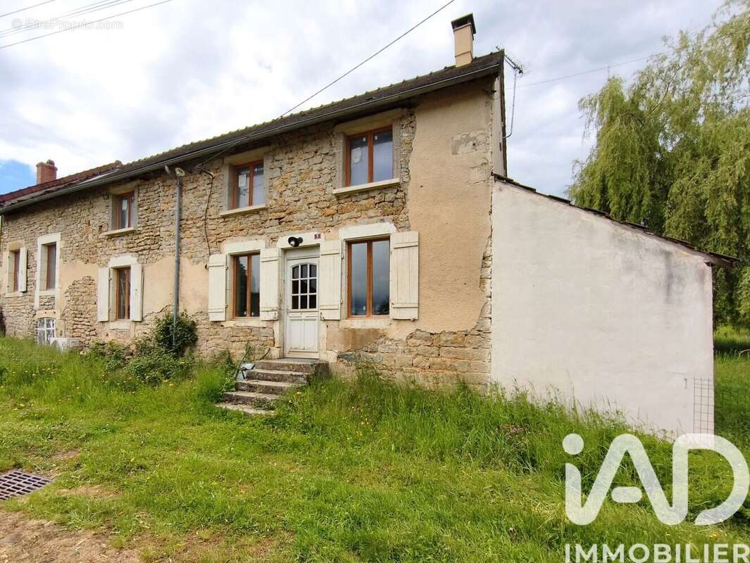 Maison 191 m² à Bazolles  - photo 2