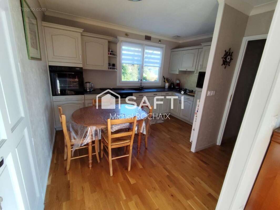 Photo 8 - Maison à ORGERES