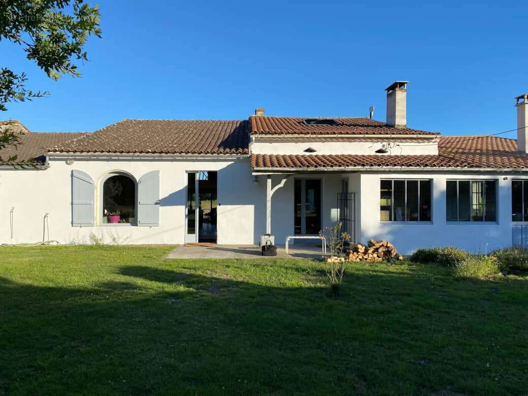 Maison à GAILLAN-EN-MEDOC