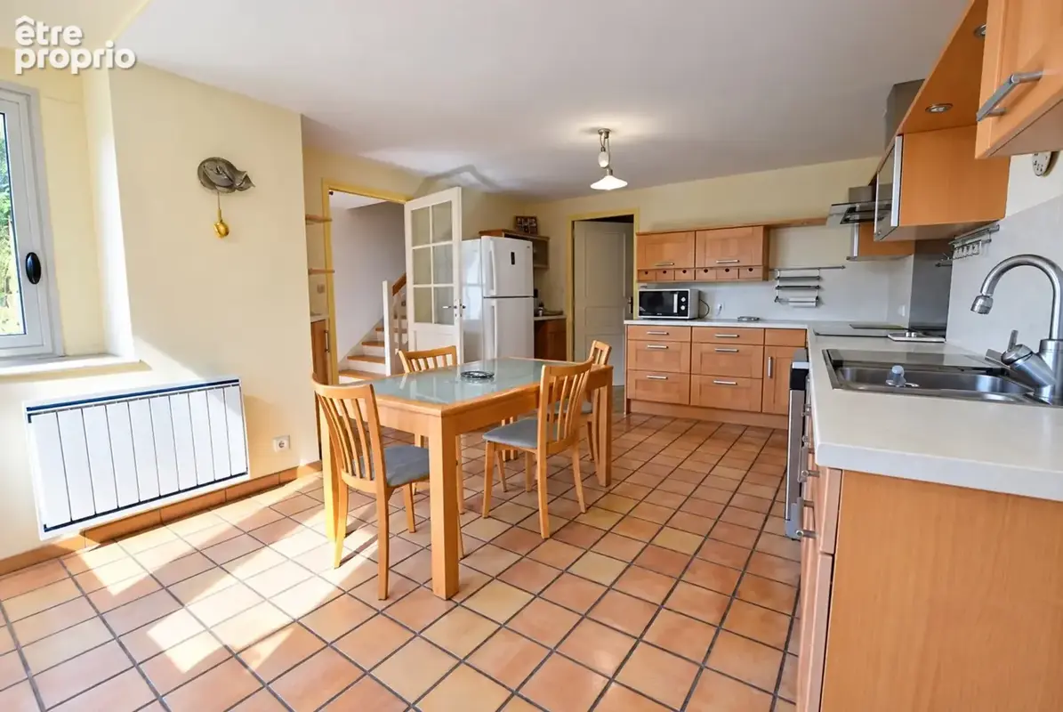 Longère en pierre de 194 m² avec jardin paysager – Landévant, Morbihan Sud - photo 5
