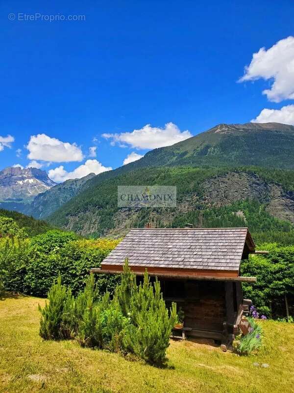 Maison à LES HOUCHES