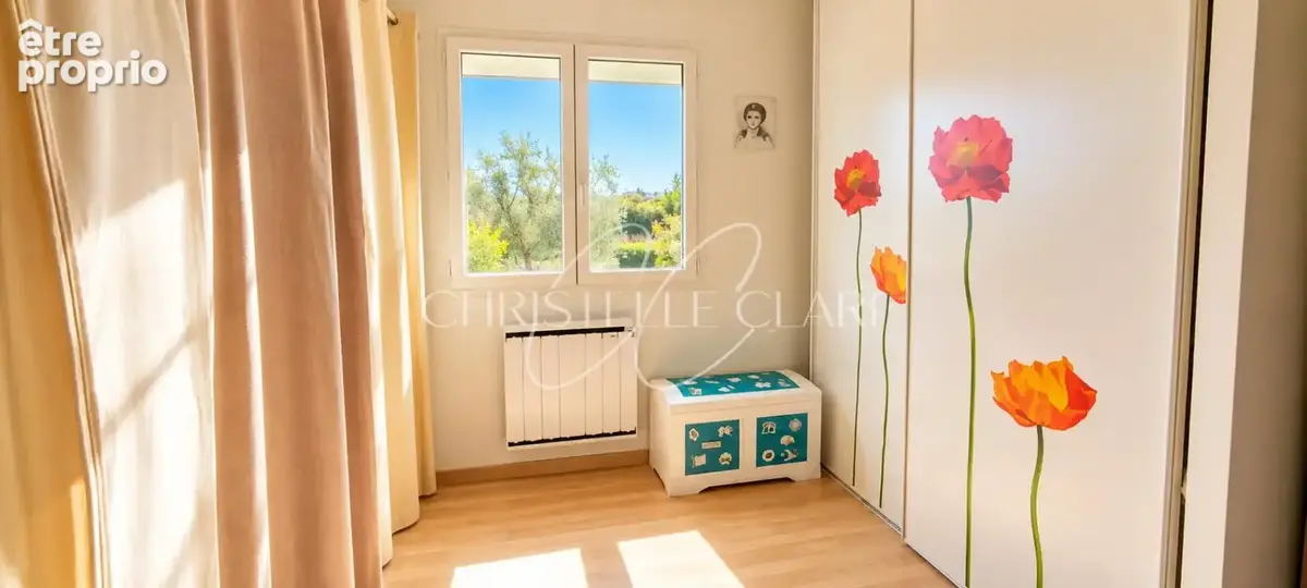 Maison de plain pied dans un quartier calme - photo 9